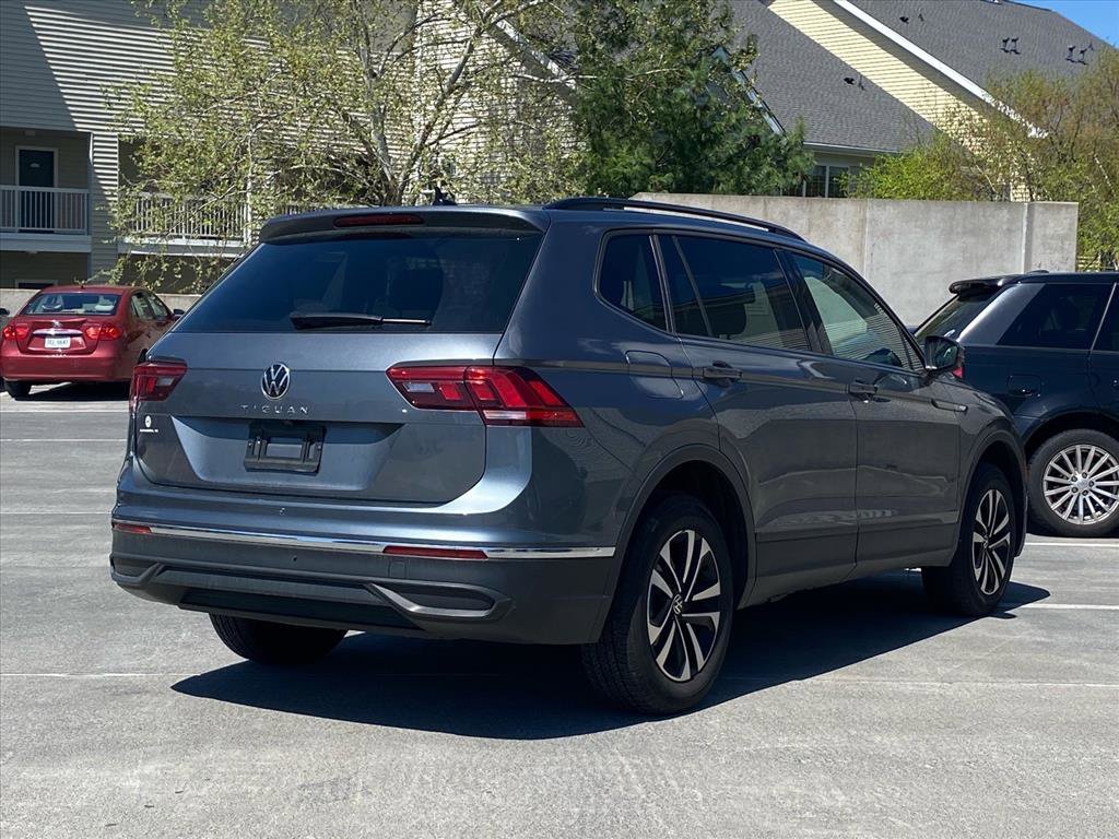 Certified 2022 Volkswagen Tiguan S image 3