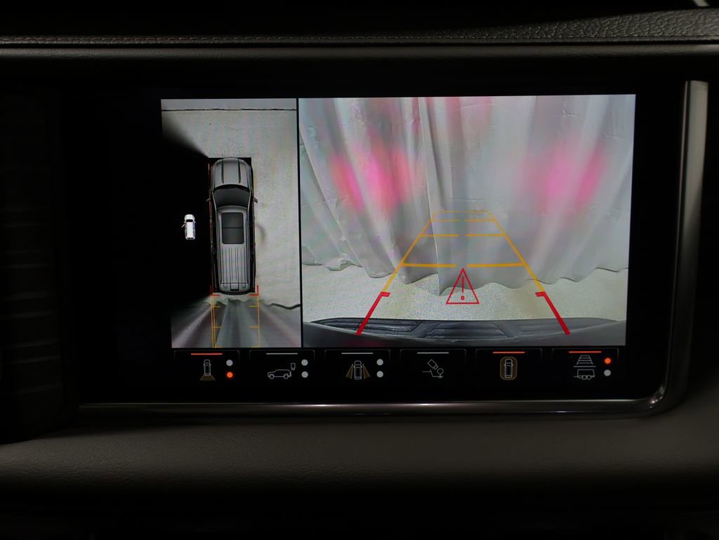 Used 2024 GMC Yukon XL Denali w/ Denali Reserve Package image 35