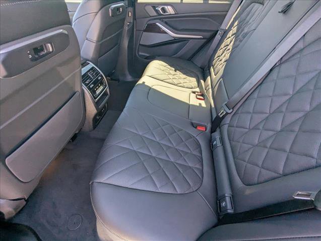 New 2026 BMW X5 sDrive40i image 15