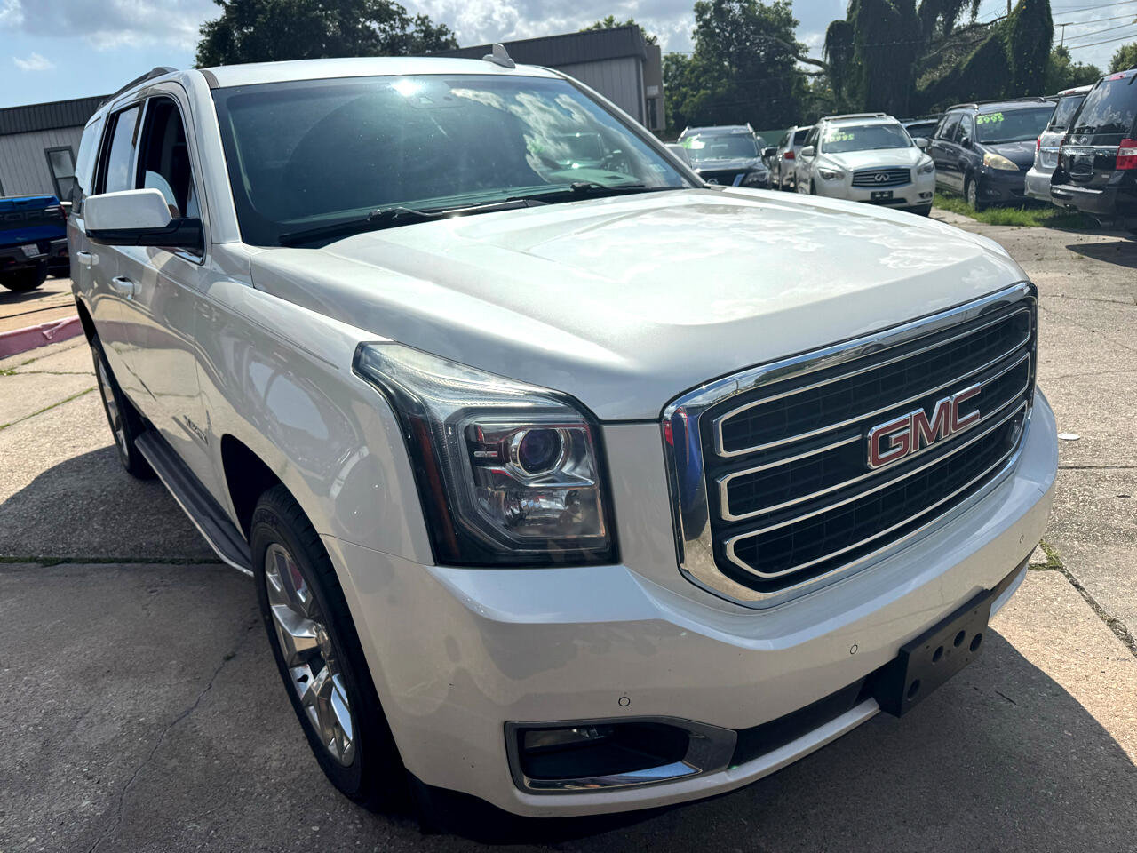 Used 2015 GMC Yukon SLT w/ Open Road Package image 4