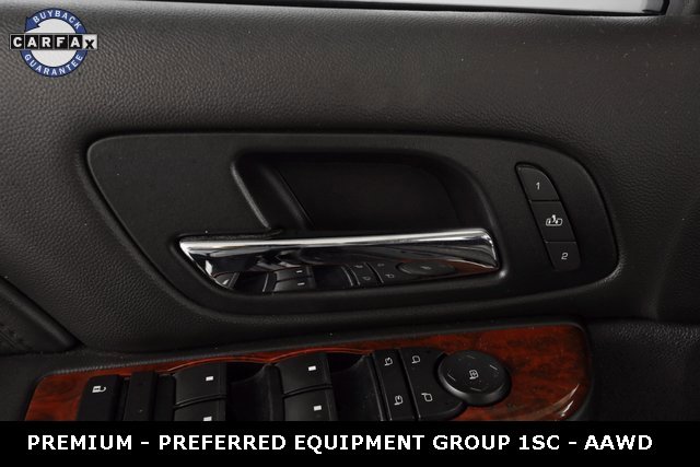 Used 2013 Cadillac Escalade Premium image 20