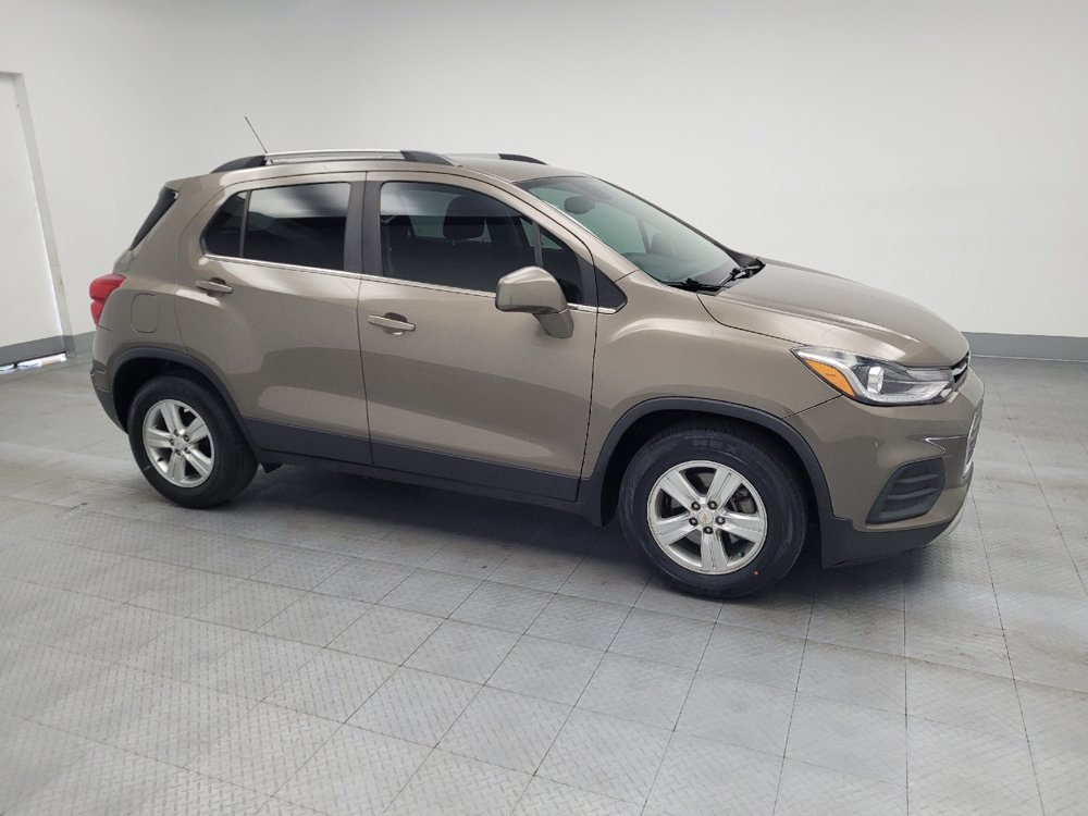 Used 2020 Chevrolet Trax LT FWD image 11