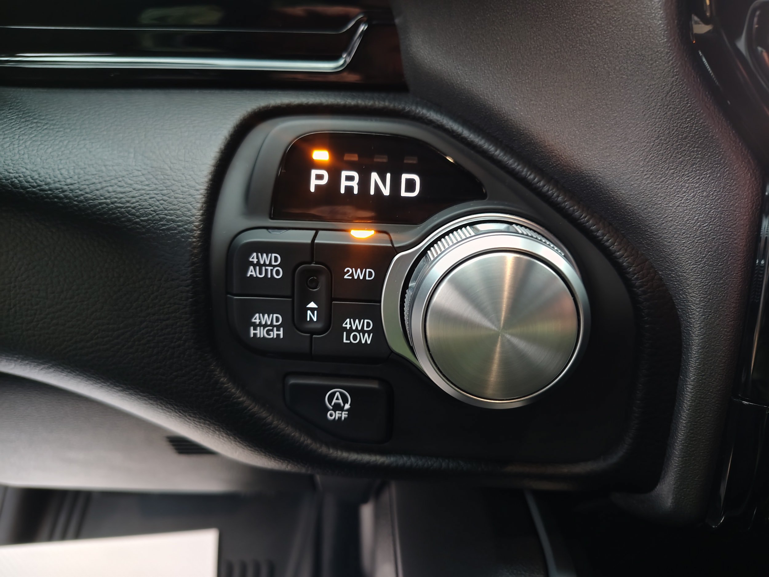 Used 2025 RAM 1500 Laramie AWD/4WD image 29