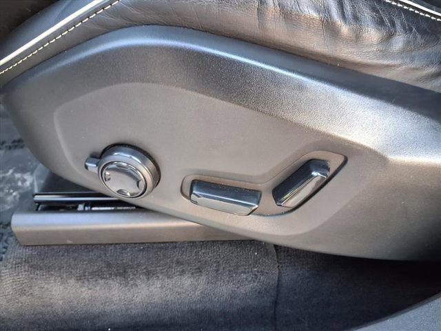 Used 2019 Volvo XC90 T5 R-Design w/ Advanced Package image 43