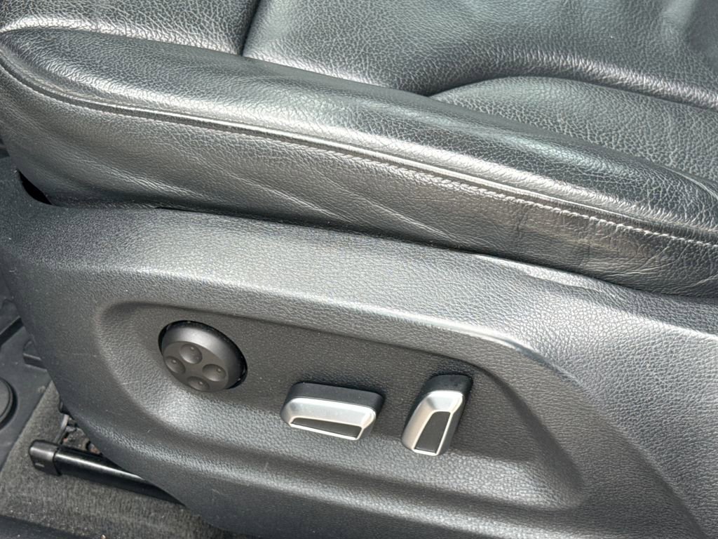 Used 2015 Audi Q5 2.0T Premium Plus w/ Technology Package image 24