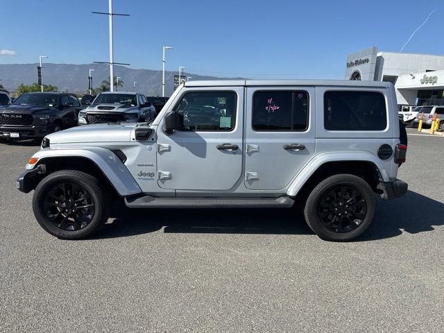 Used 2022 Jeep Wrangler Unlimited Sahara w/ Cold Weather Group image 5