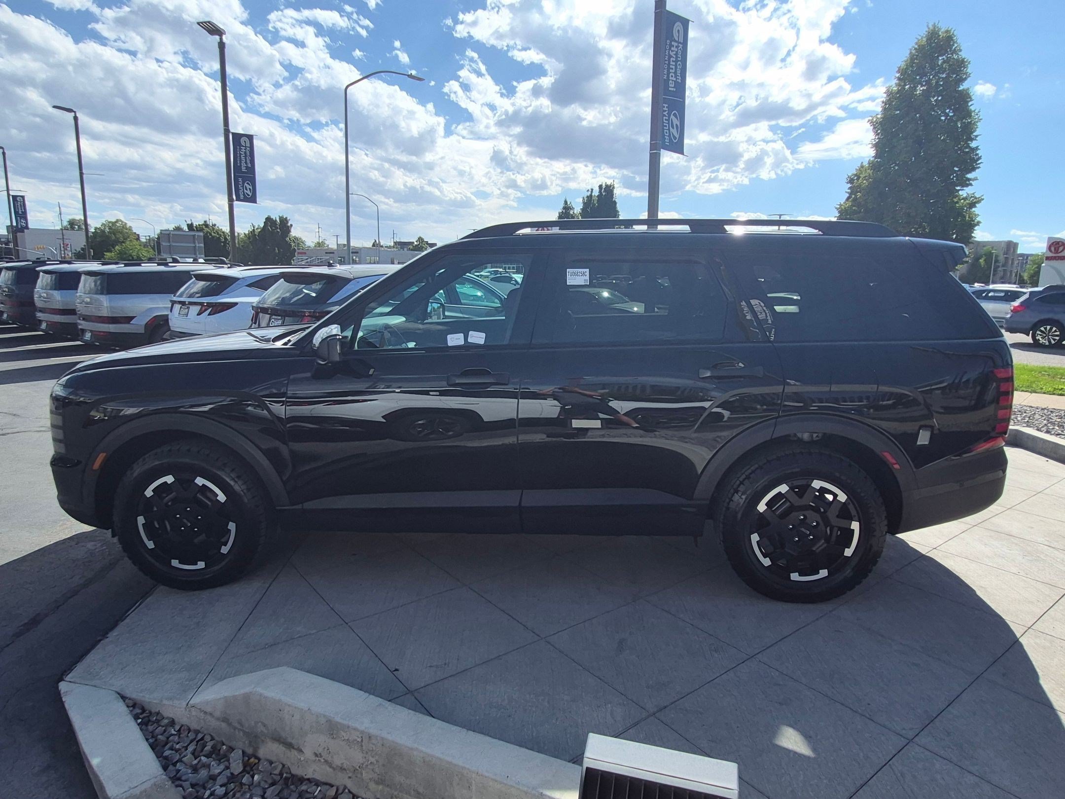 Certified 2026 Hyundai Palisade XRT Pro AWD/4WD image 9