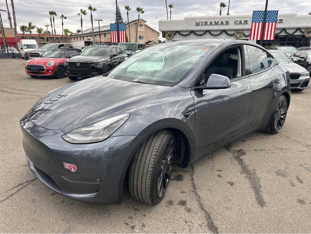 Used 2022 Tesla Model Y Performance image 11