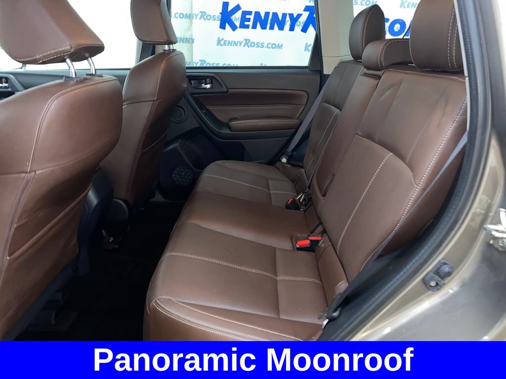 Used 2018 Subaru Forester 2.5i Touring AWD/4WD image 12