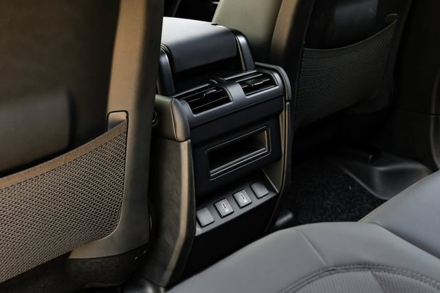 New 2026 Land Rover Defender 110 X-Dynamic SE AWD/4WD image 45