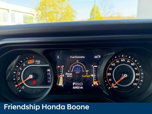 Used 2024 Jeep Wrangler Sahara image 20