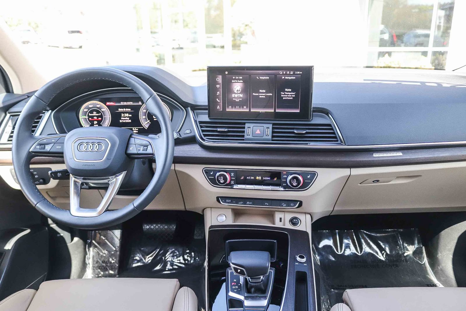 Certified 2024 Audi Q5 e Premium w/ Convenience Package AWD/4WD image 14