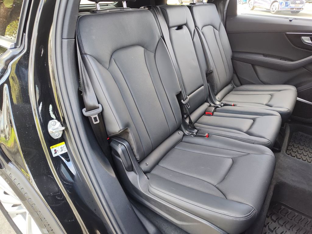 Certified 2025 Audi Q7 3.0T Prestige w/ Prestige Package image 36