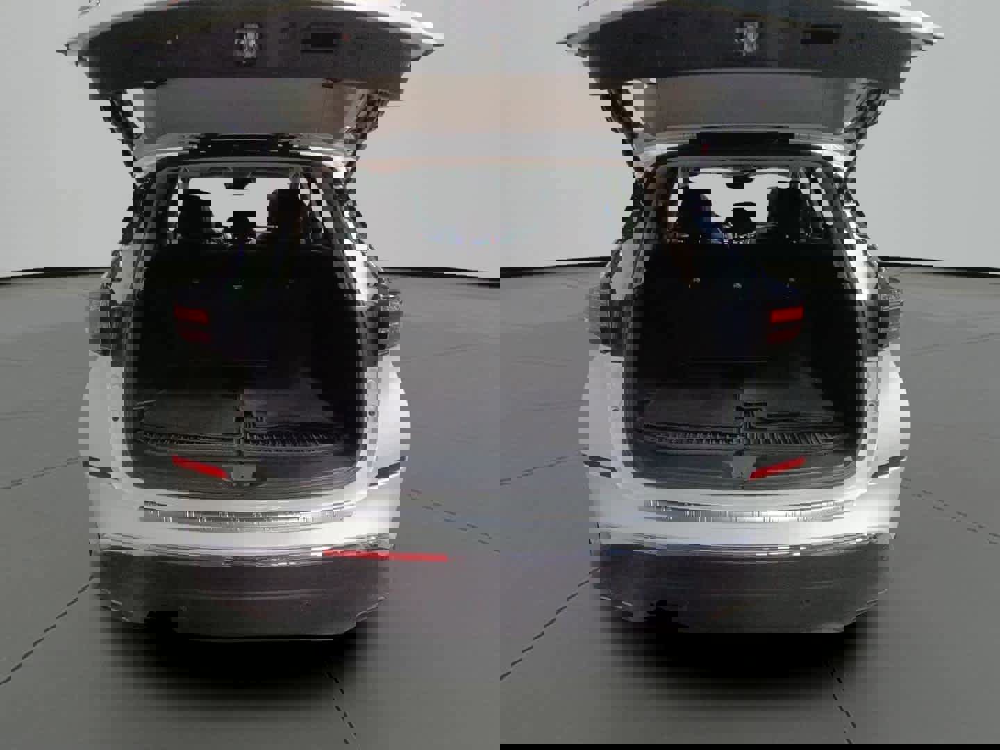 Certified 2023 Nissan Murano Platinum w/ Cargo Package image 26