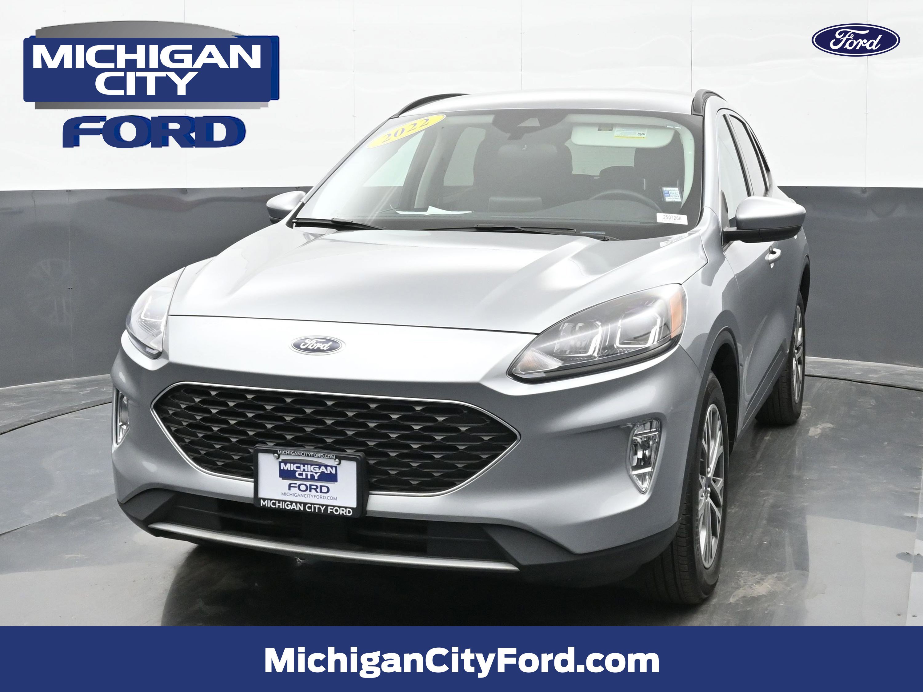 Used 2022 Ford Escape SEL image 1