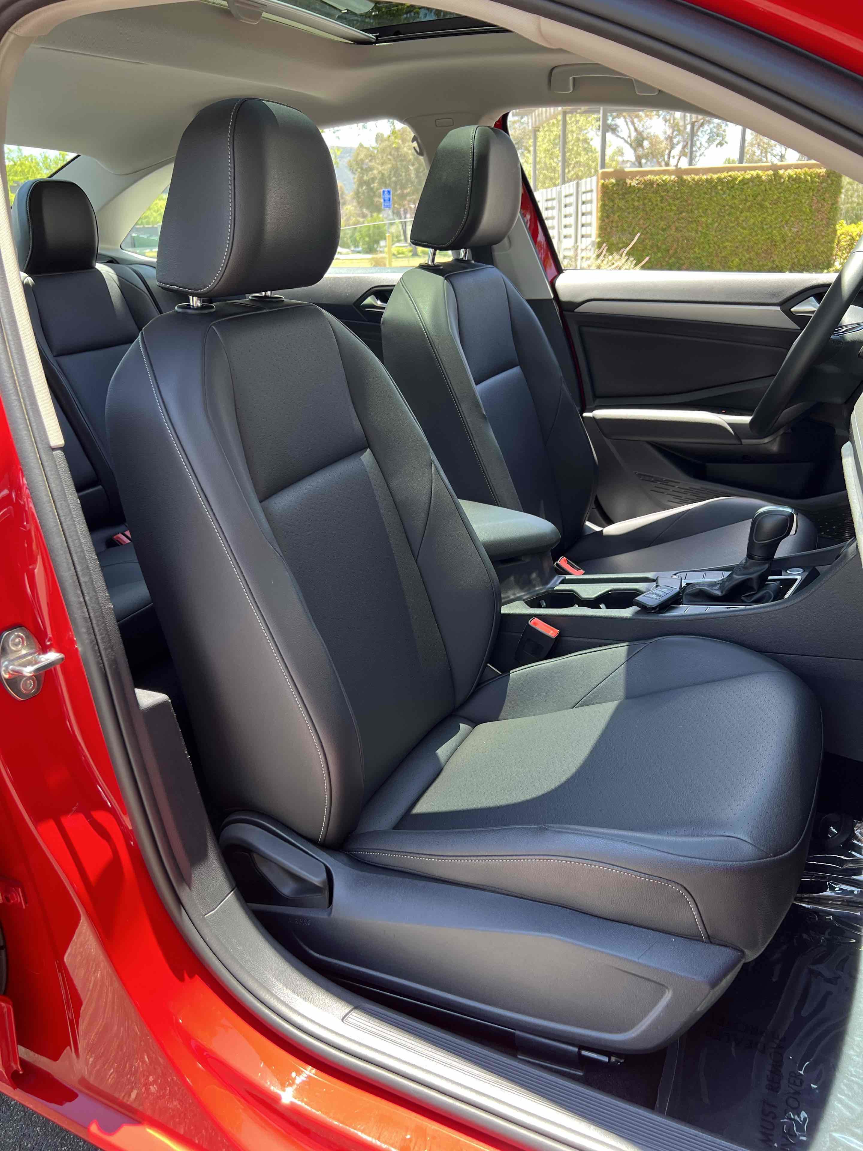 Used 2020 Volkswagen Jetta SE image 42