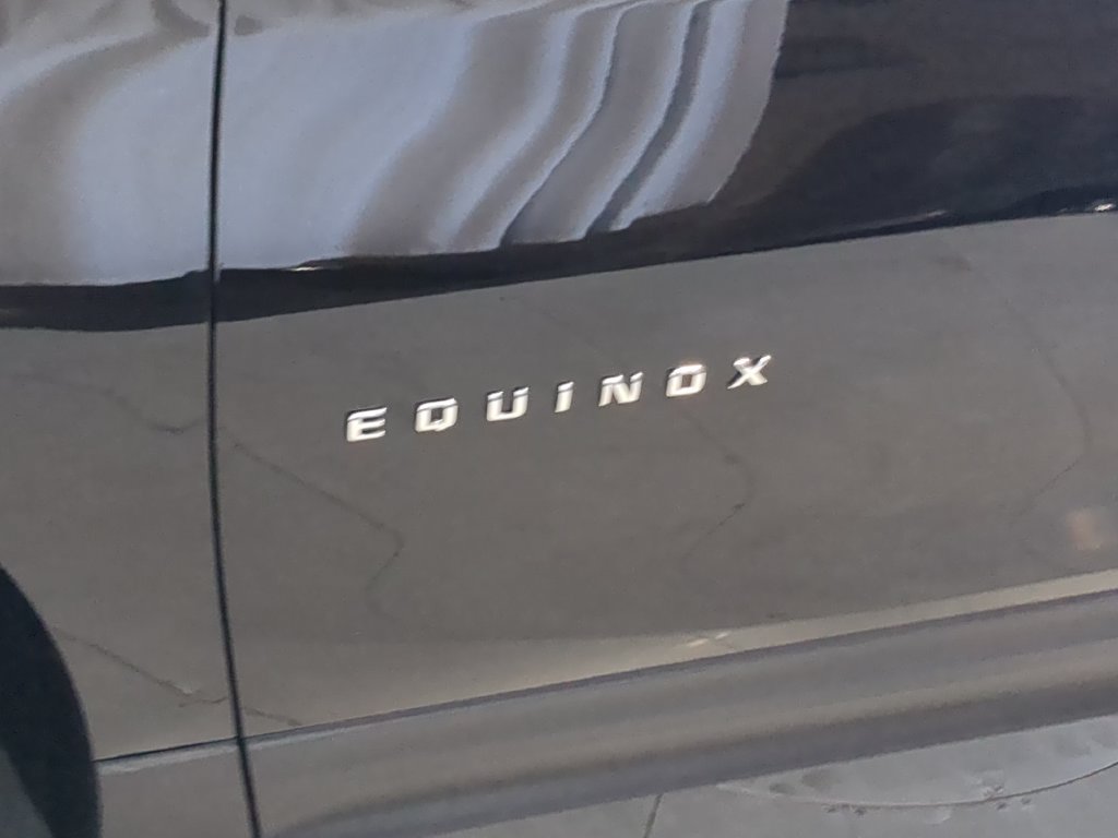 Used 2024 Chevrolet Equinox LT FWD image 16