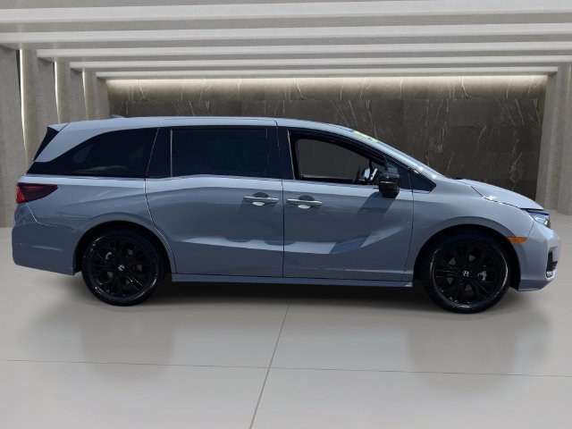 Used 2025 Honda Odyssey Sport-L image 7