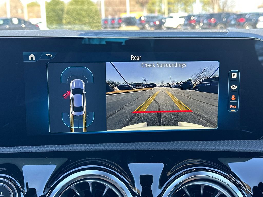 Certified 2025 Mercedes-Benz CLA 35 AMG 4MATIC image 31