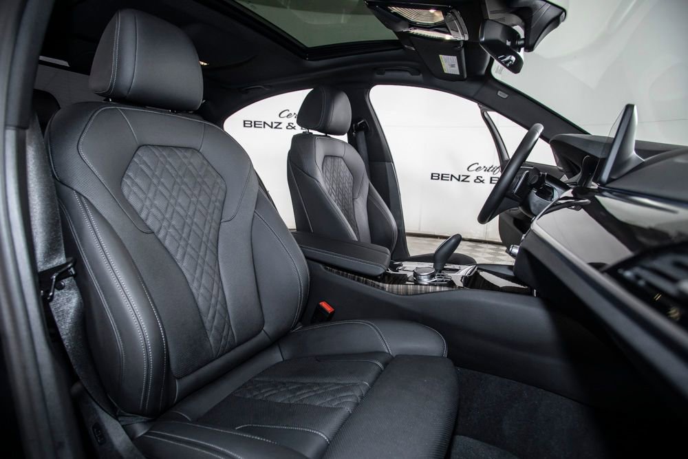 Used 2023 BMW 530e w/ Executive Package image 48