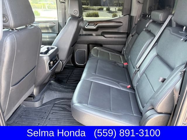 Used 2023 GMC Sierra 1500 SLT w/ SLT Premium Package AWD/4WD image 7
