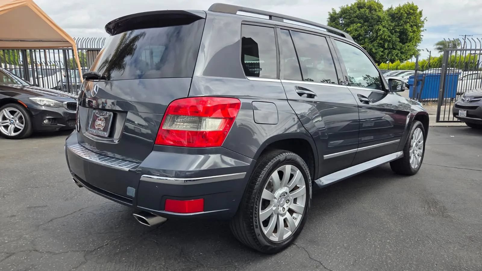 Used 2010 Mercedes-Benz GLK 350 2WD image 14