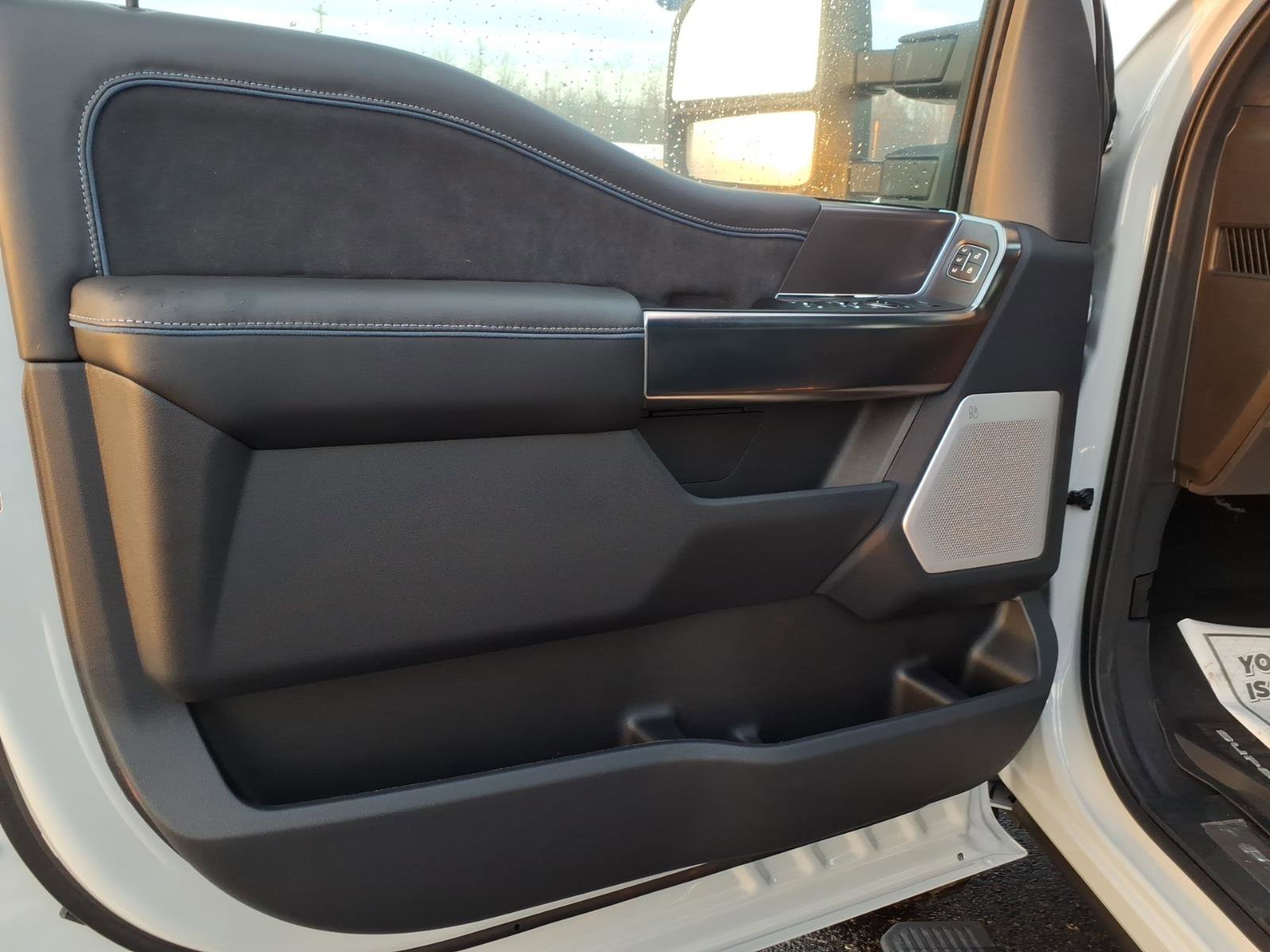 New 2026 Ford F250 Platinum w/ Tremor Off-Road Package image 14