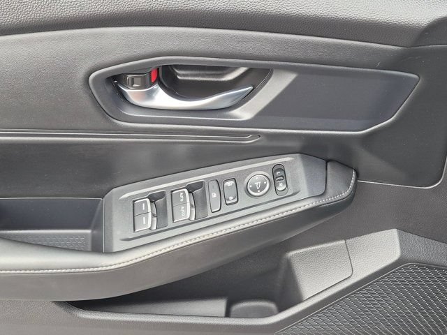 Used 2025 Honda Accord Sport image 17