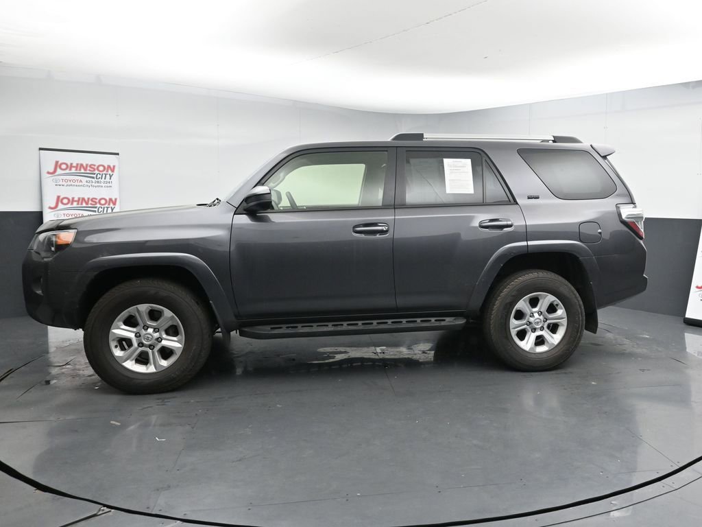Used 2023 Toyota 4Runner SR5 image 5