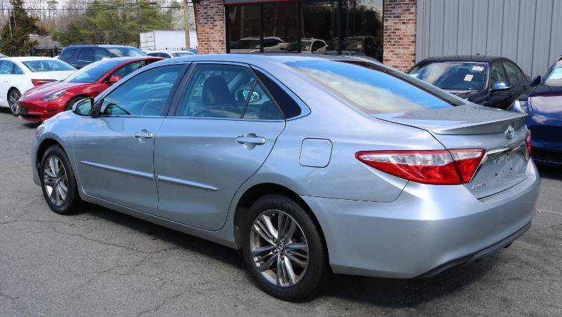 Used 2017 Toyota Camry SE w/ Protection Package (Q2) FWD image 6