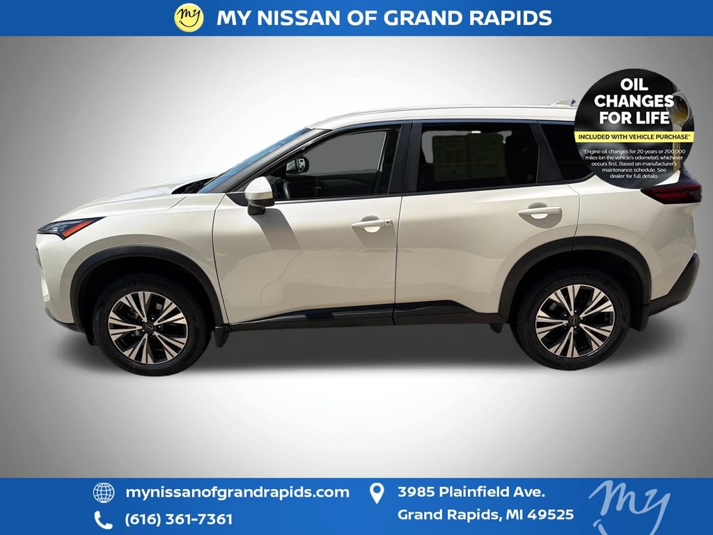 Used 2023 Nissan Rogue SV AWD/4WD image 5