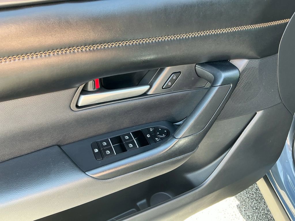 Used 2024 MAZDA CX-50 AWD 2.5 Turbo w/ Premium Pkg image 16