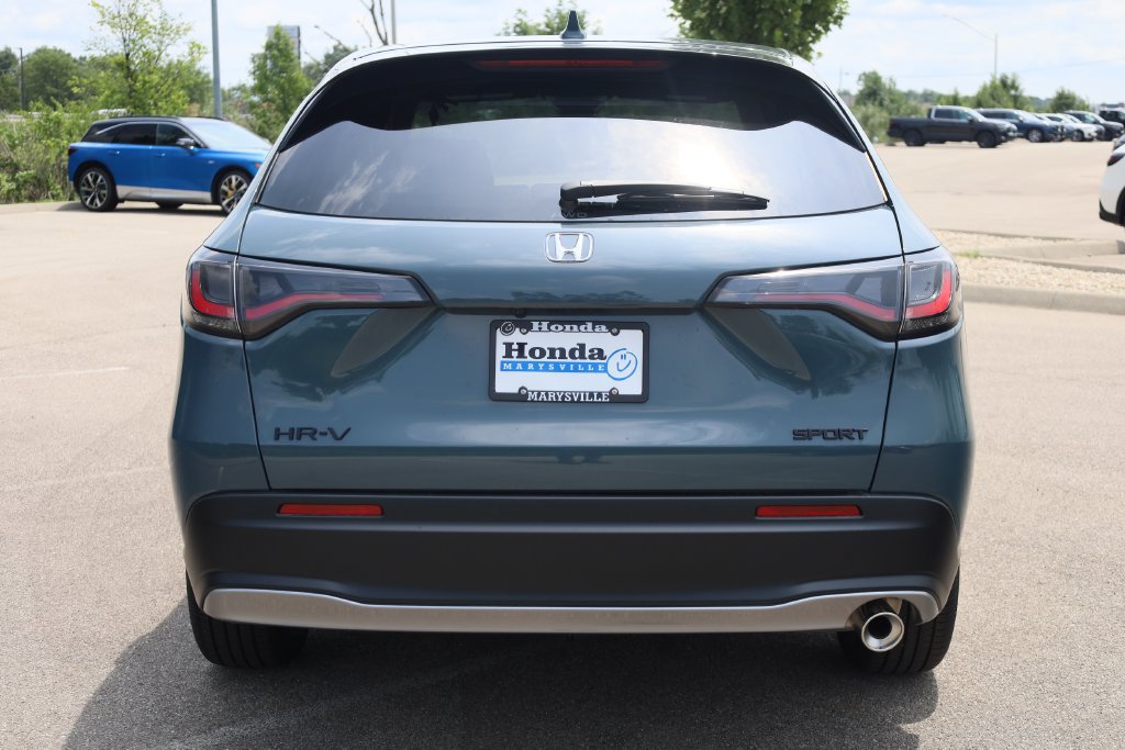 New 2027 Honda HR-V Sport image 5