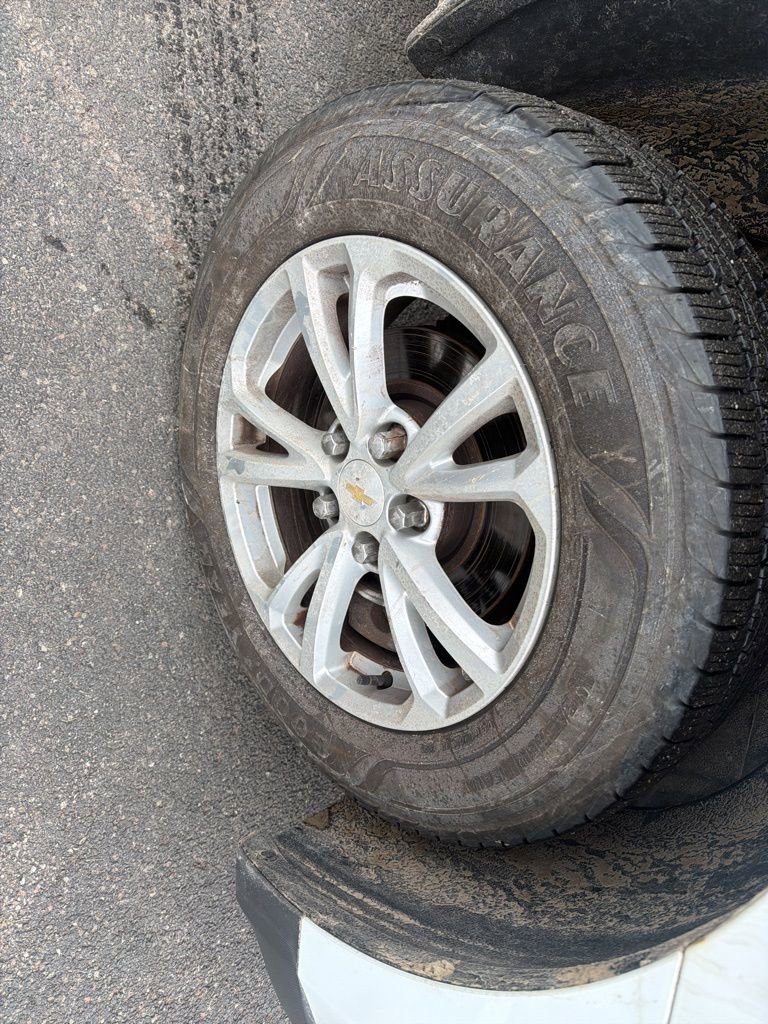 Used 2016 Chevrolet Equinox LT image 9