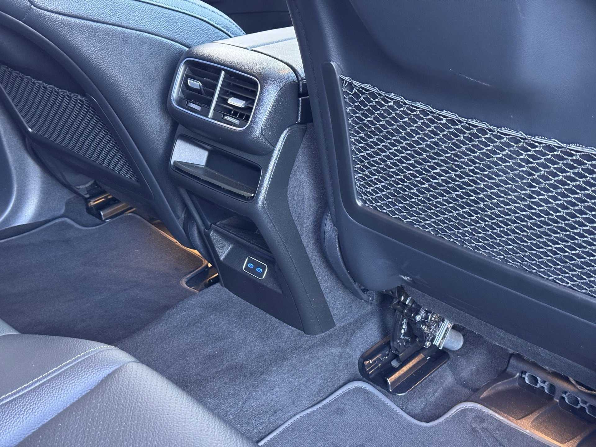 Used 2024 Mercedes-Benz GLE 450e 4MATIC image 15