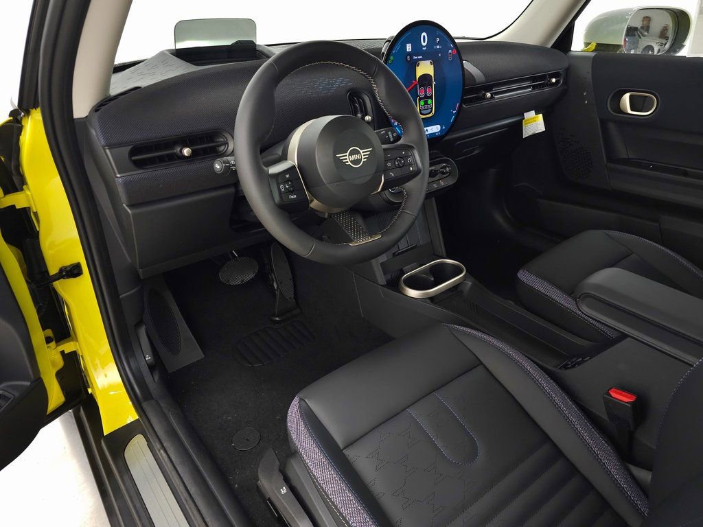 Used 2025 MINI Cooper S FWD image 11