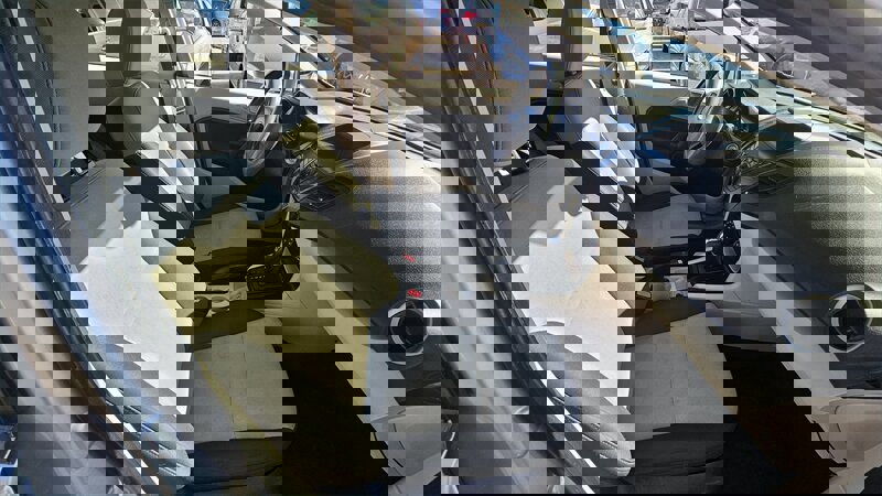 Used 2013 Ford Fiesta S FWD image 5