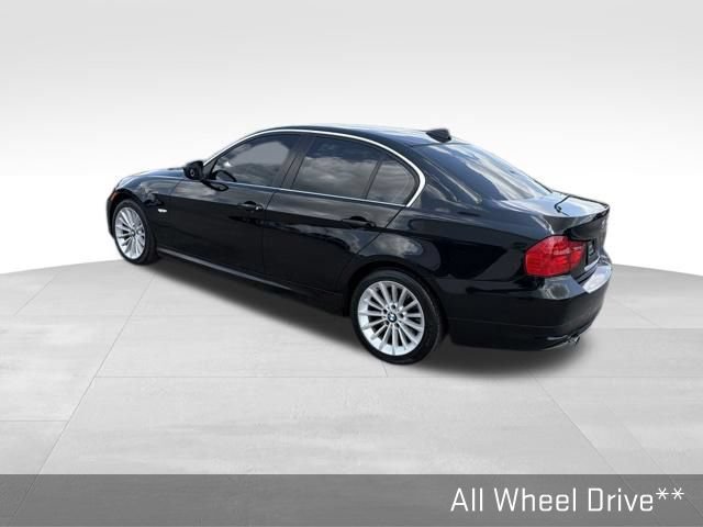 Used 2011 BMW 335i xDrive Sedan AWD/4WD image 10