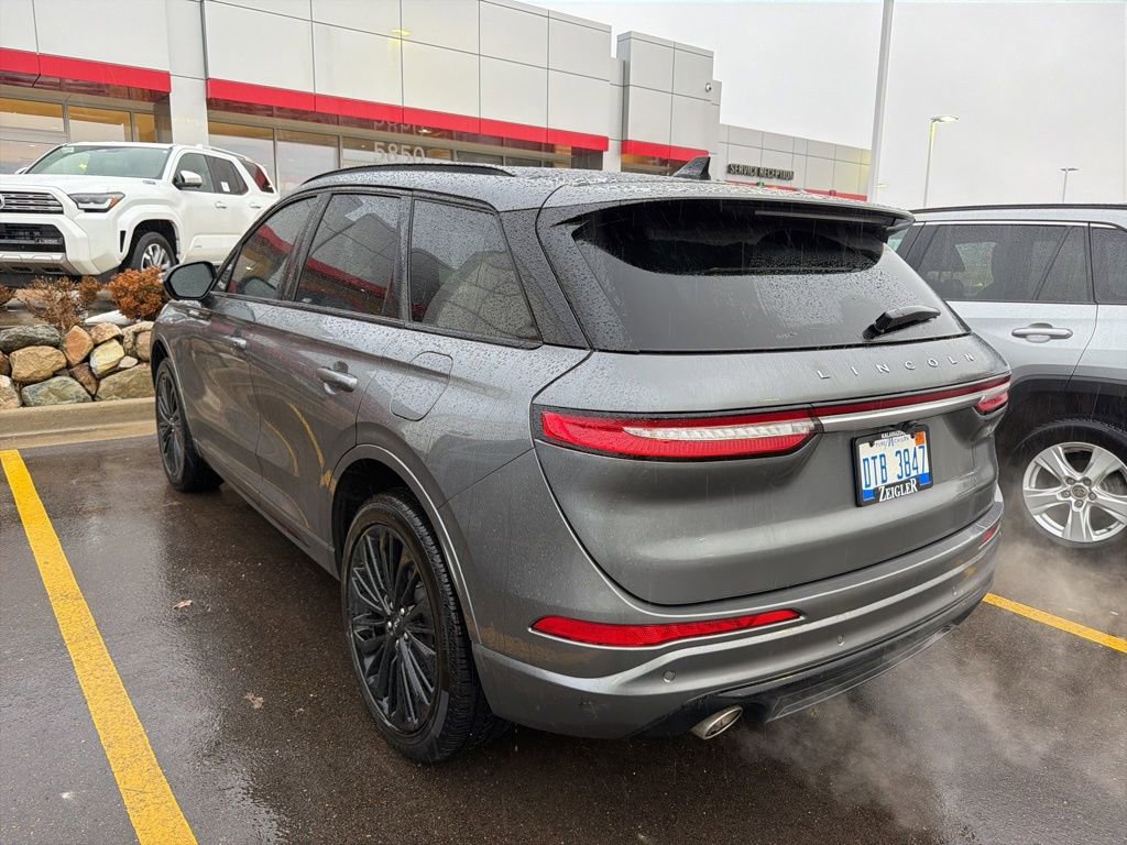 Used 2023 Lincoln Corsair Reserve w/ Equipment Group 201A image 14