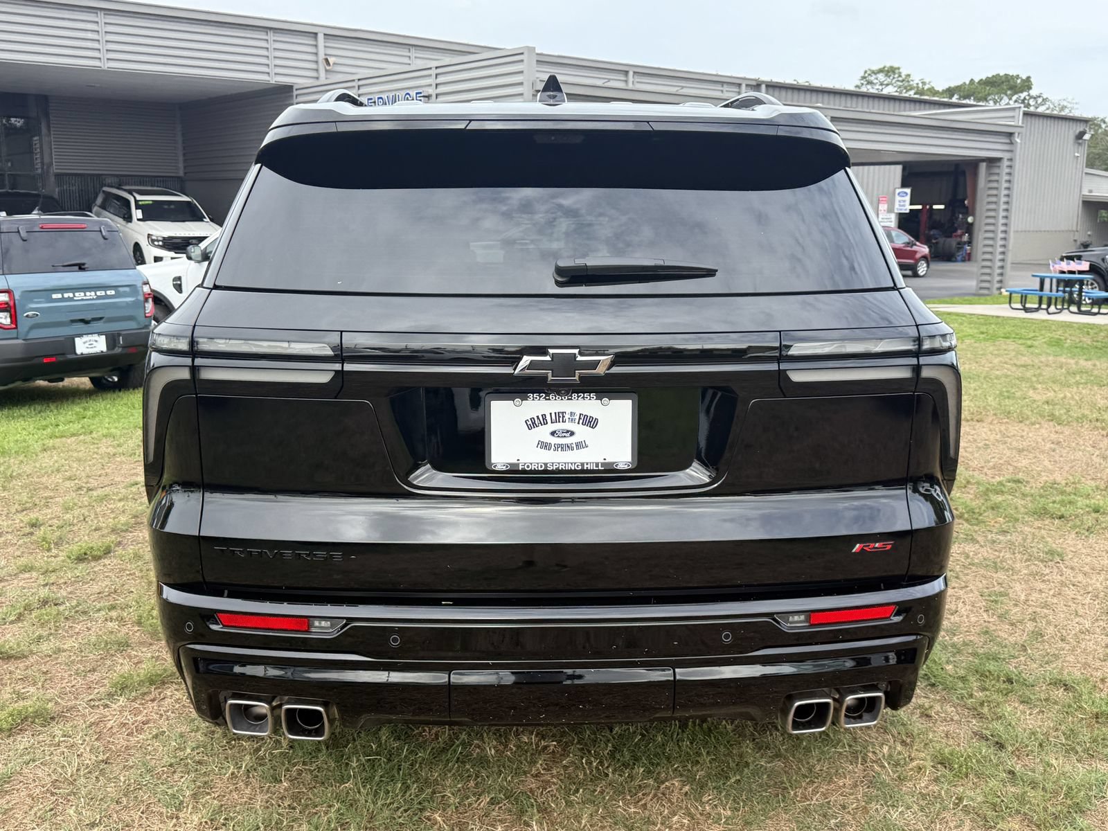 Used 2026 Chevrolet Traverse RS w/ LPO, Floor Liner Package FWD image 6