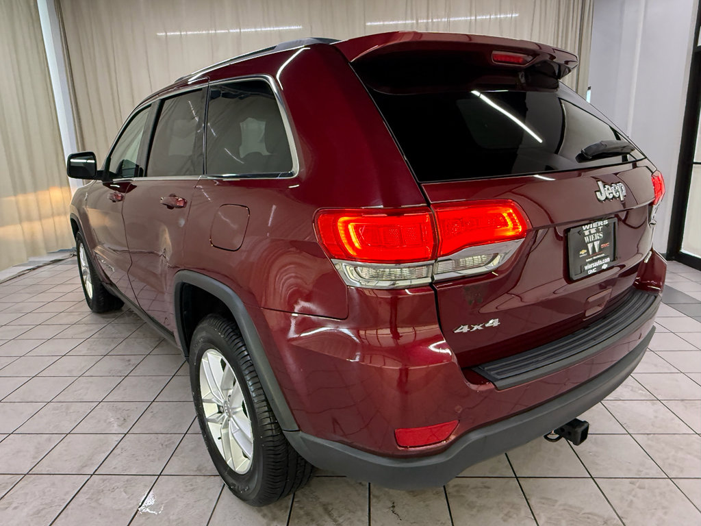 Used 2017 Jeep Grand Cherokee Laredo w/ Quick Order Package 23E AWD/4WD image 8