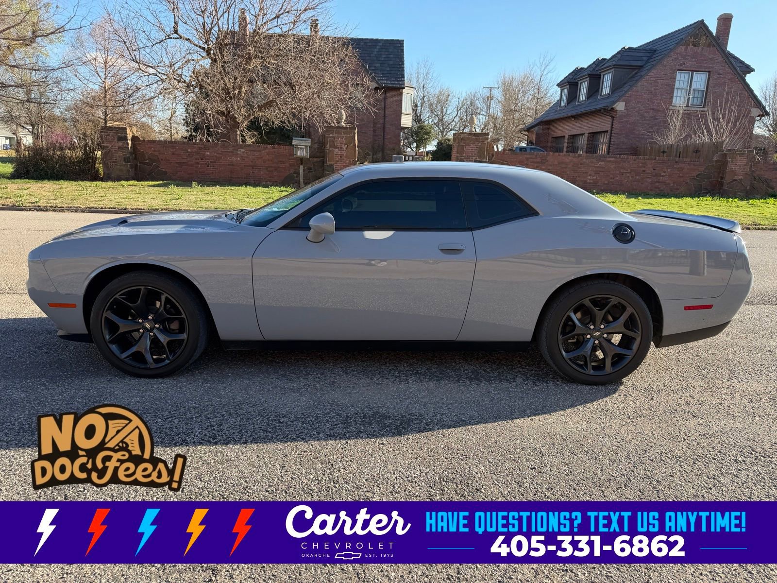 Used 2020 Dodge Challenger SXT w/ Blacktop Package image 7