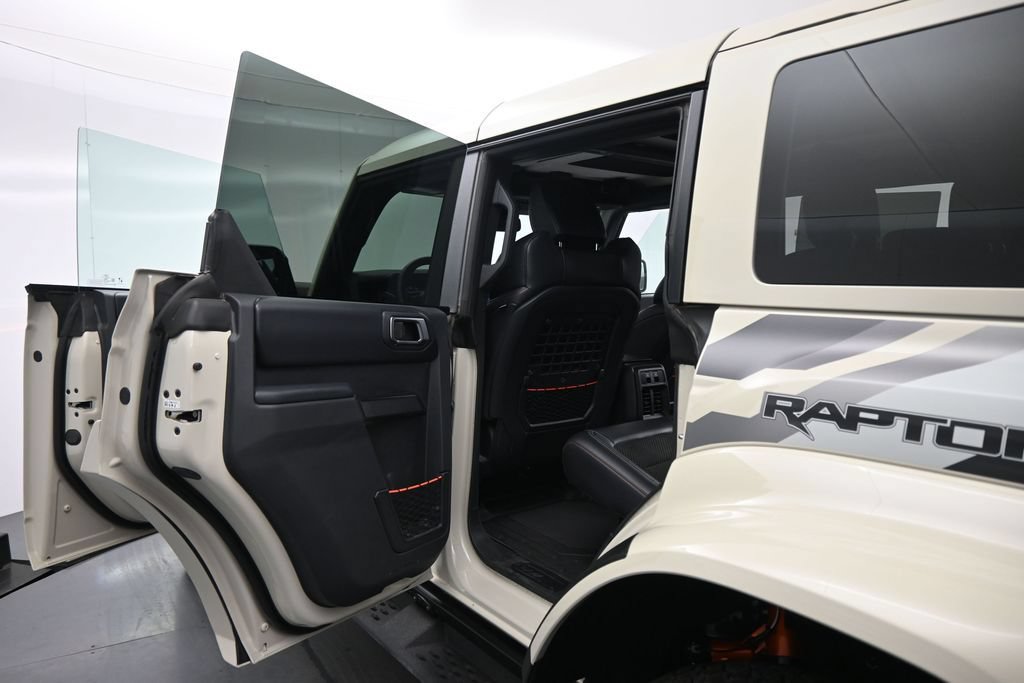 Used 2025 Ford Bronco Raptor AWD/4WD image 16