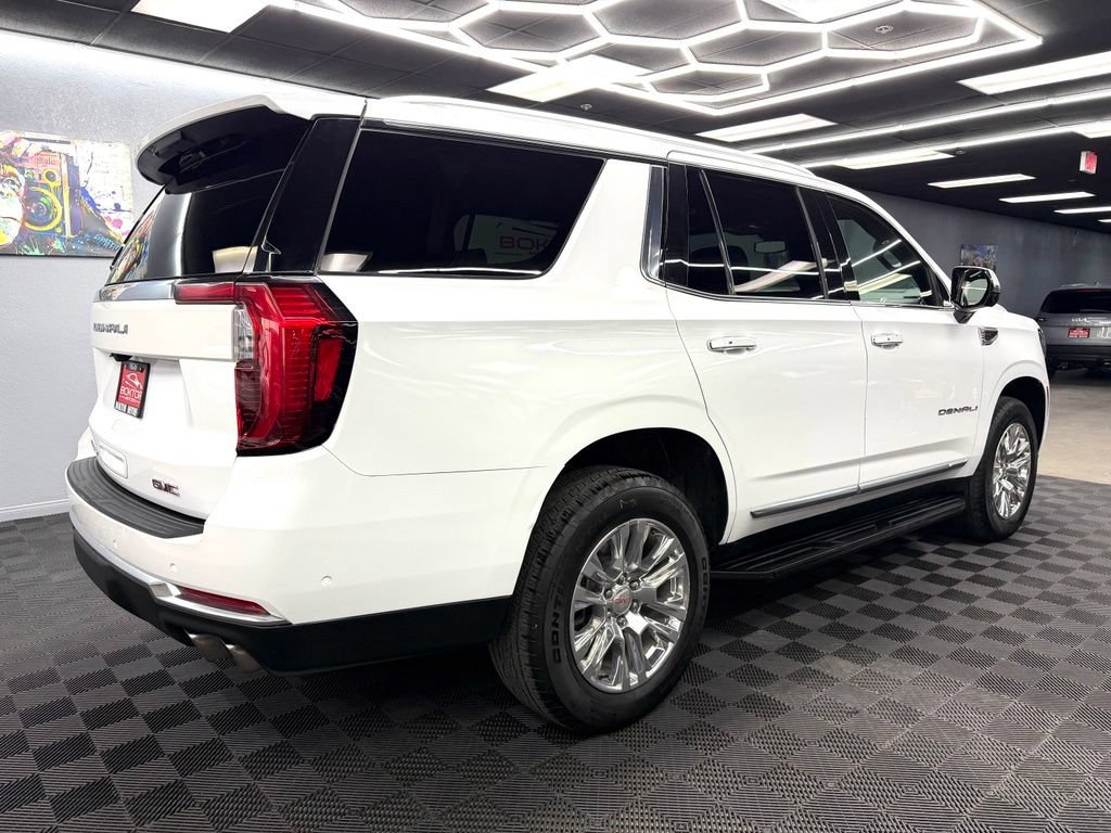 Used 2025 GMC Yukon Denali AWD/4WD image 15