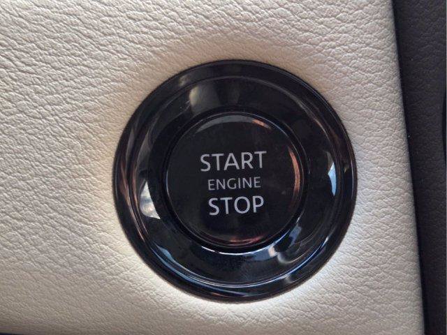 Used 2025 Nissan Armada Platinum Reserve RWD image 31