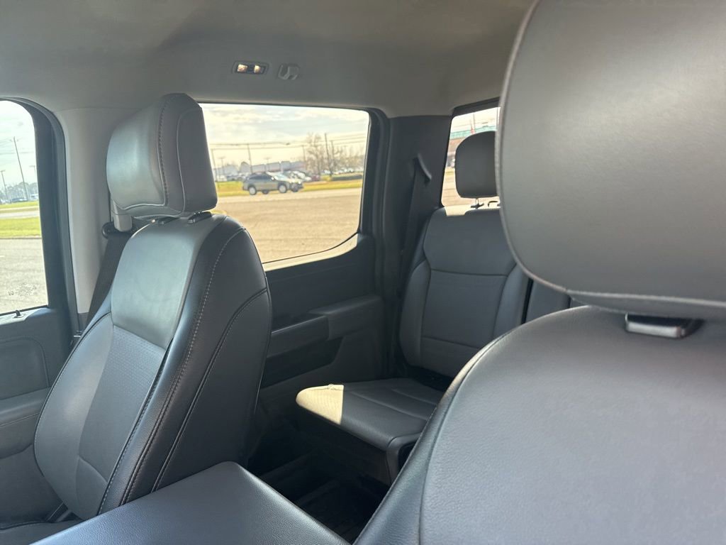 Used 2021 Ford F150 Lariat w/ Equipment Group 501A Mid image 12