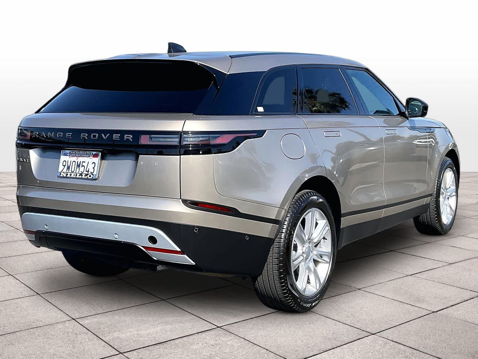 Used 2026 Land Rover Range Rover Velar S AWD/4WD image 15