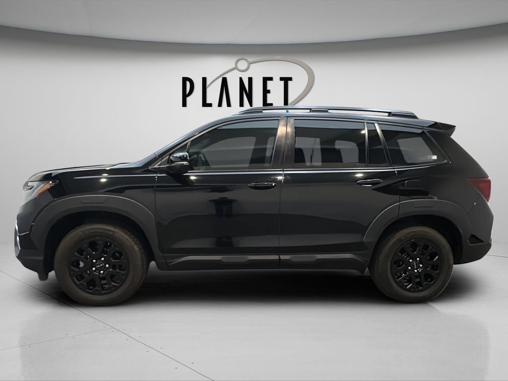 Certified 2023 Honda Passport TrailSport image 4