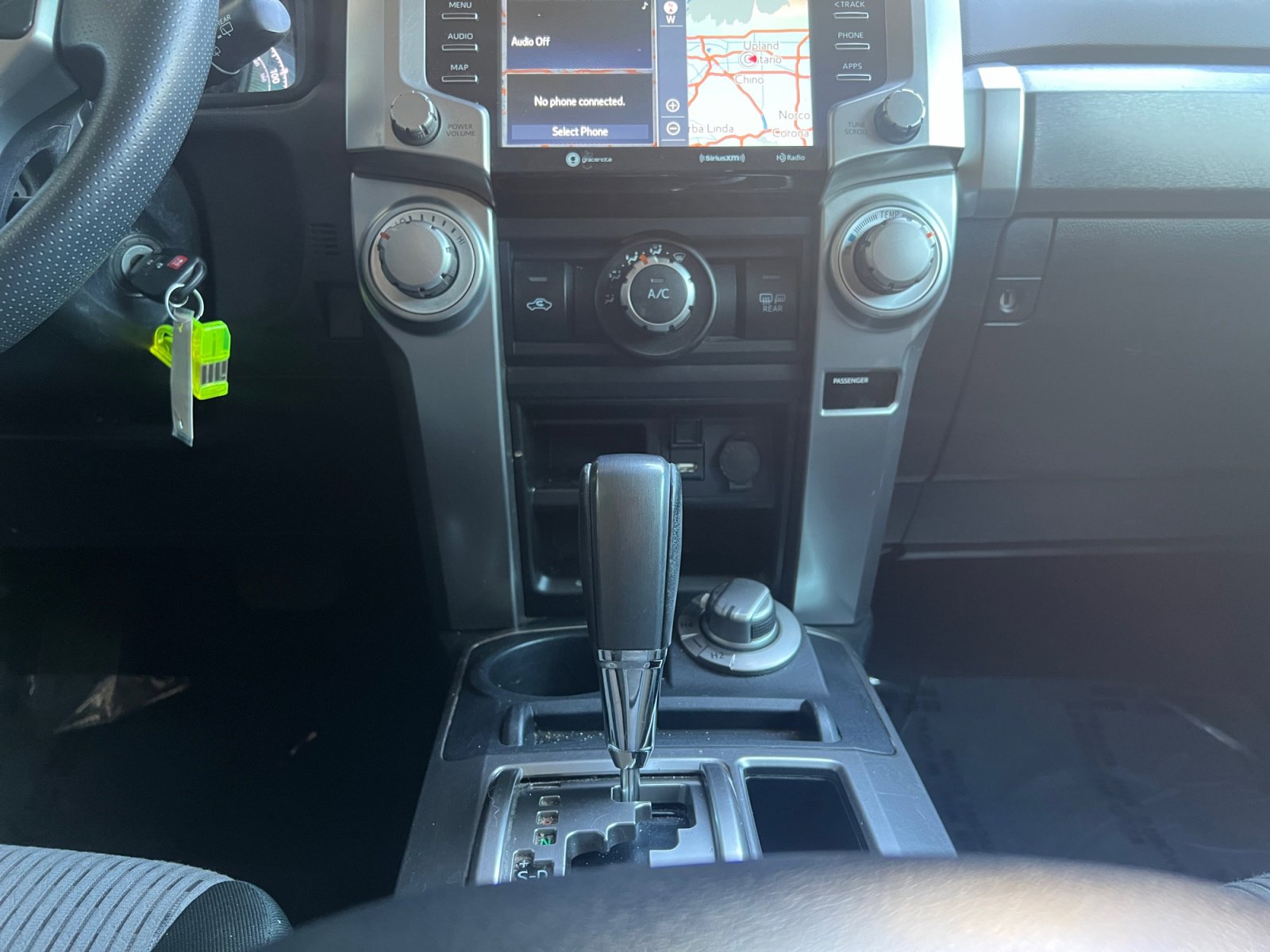 Used 2021 Toyota 4Runner SR5 AWD/4WD image 11