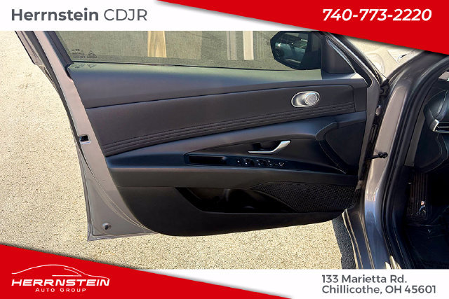 Used 2024 Hyundai Elantra SEL w/ Convenience Package FWD image 13